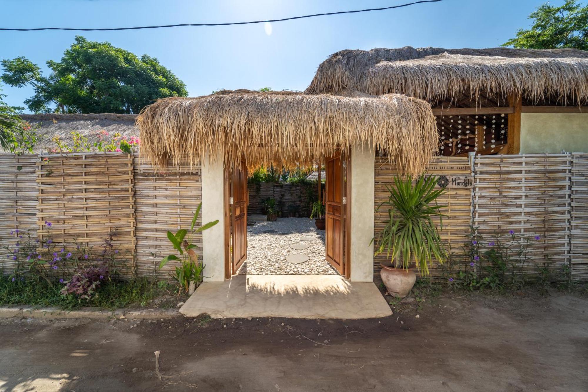 Villa Mandala Gili Air Exteriör bild